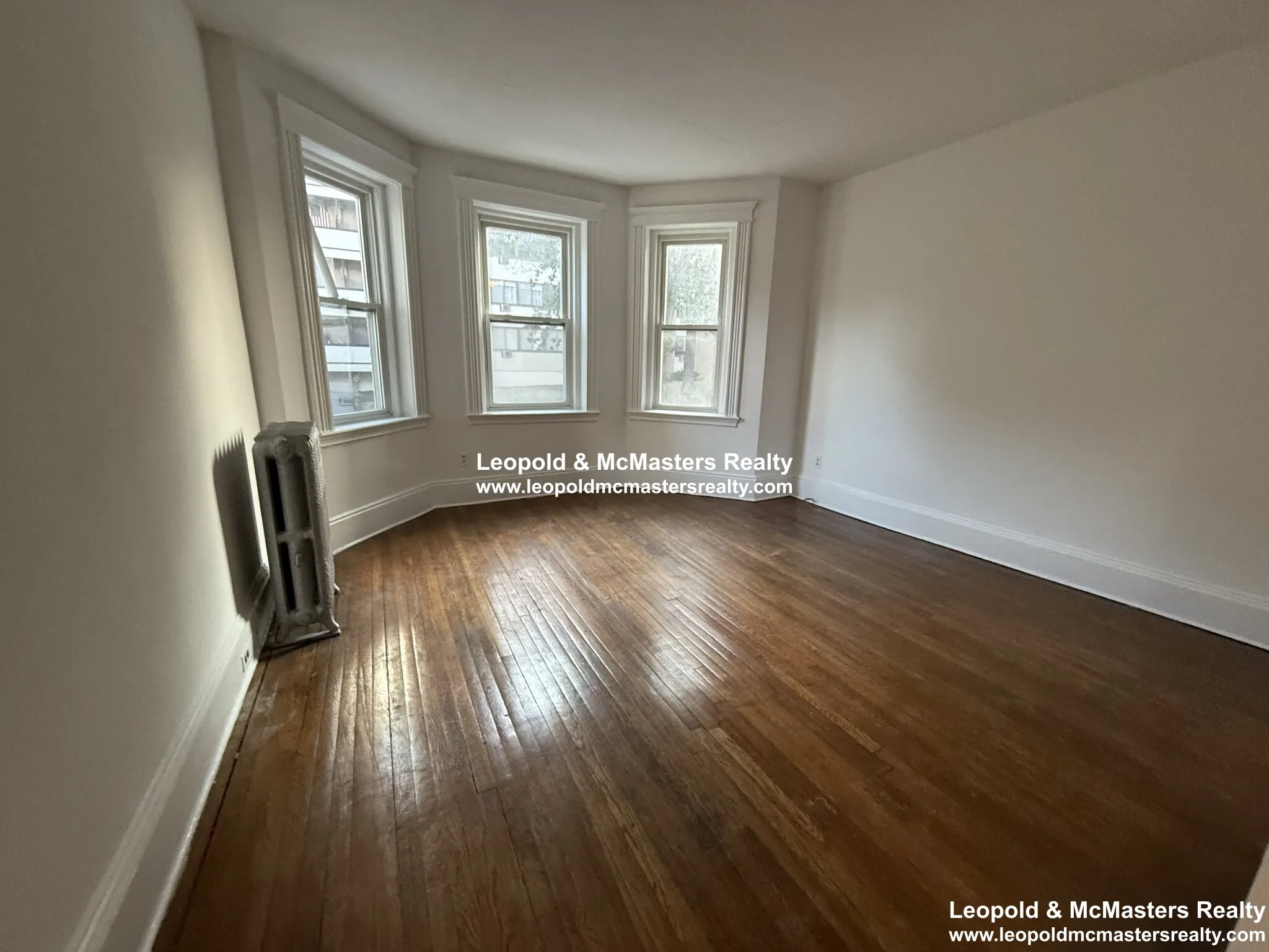 2 bed, 1 bath apartment for rent at 122 Warren St Unit 6, Brighton — photo 1 of 9