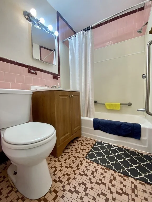 1 bed, 1 bath apartment for rent at 122 Washington Ave Unit B, Bellingham Square — photo 5 of 12