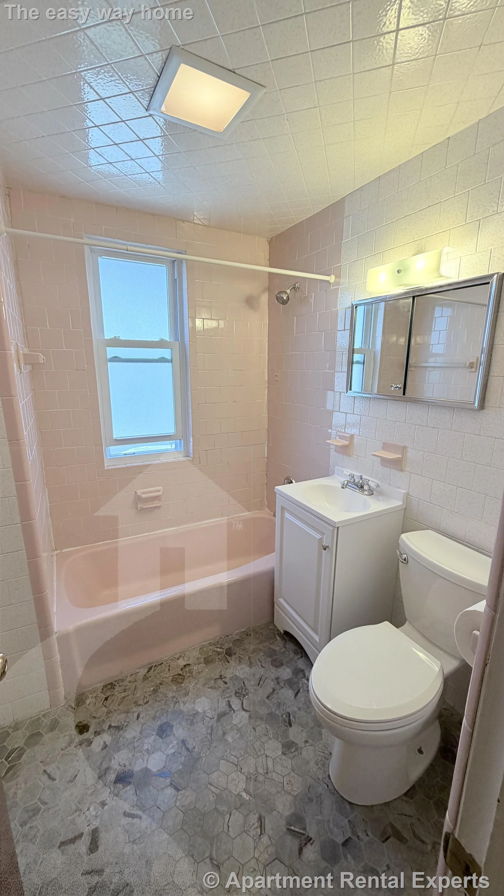 1 bed, 1 bath apartment for rent at 122 Willis Ave, Tufts — photo 11 of 13