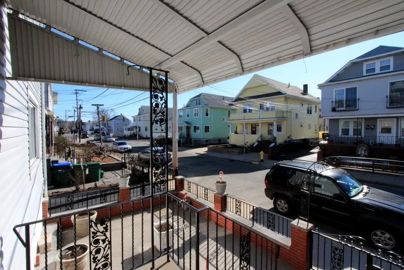 2 bed, 1 bath apartment for rent at 122 Willis Ave Unit 1, South Medford — photo 21 of 21