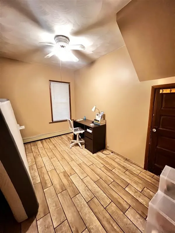 1 bed, 1 bath apartment for rent at 122 Willis Ave Unit 2, South Medford — photo 14 of 21