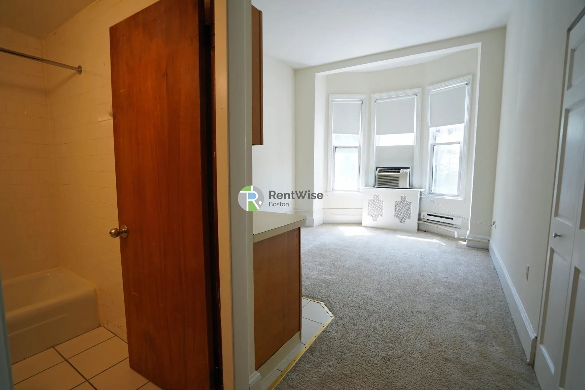 Studio bed, 1 bath apartment for rent at 1223 Beacon St Unit 105, Brookline