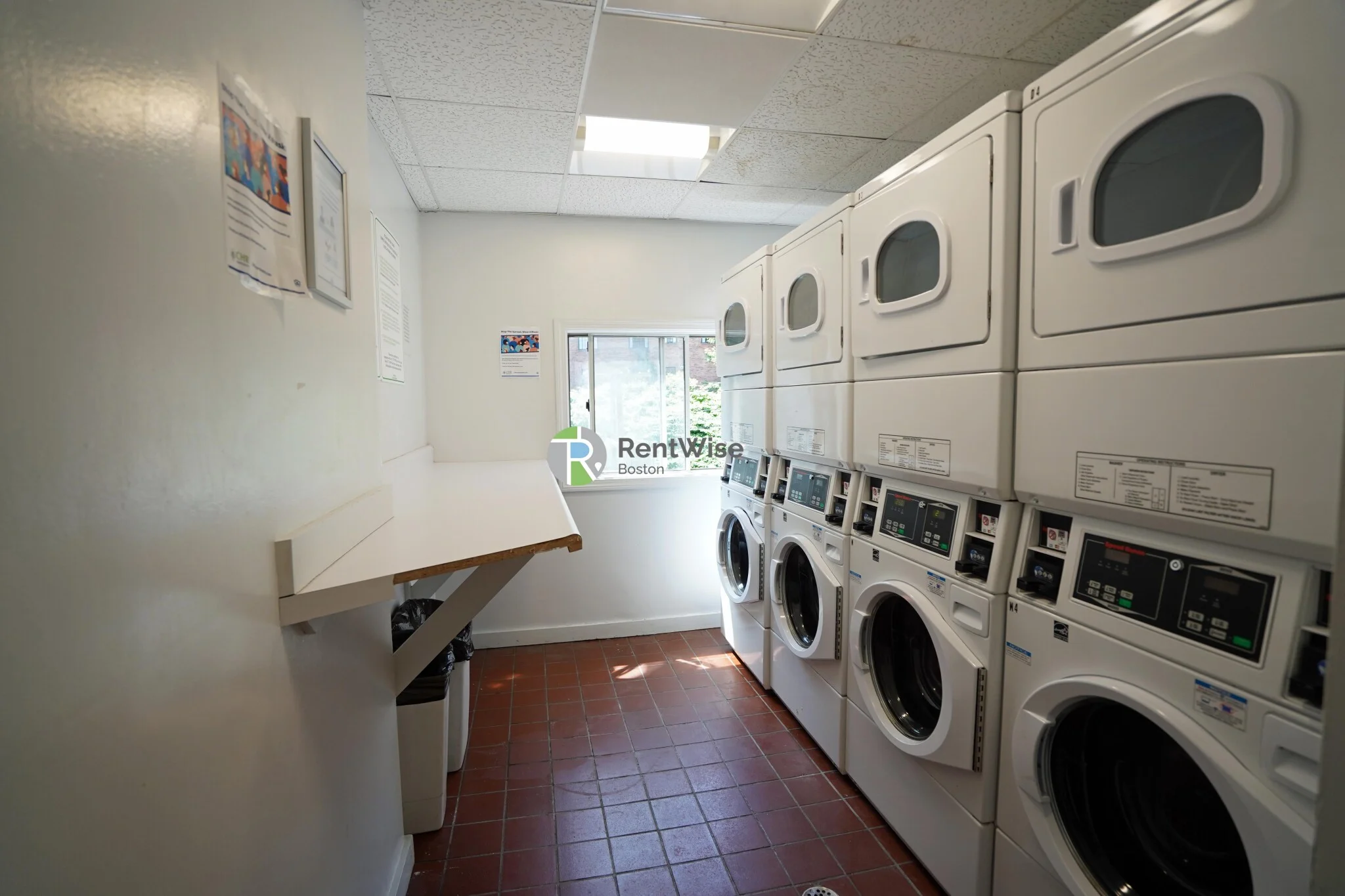 Studio bed, 1 bath apartment for rent at 1223 Beacon St Unit 105, Brookline — photo 16 of 17