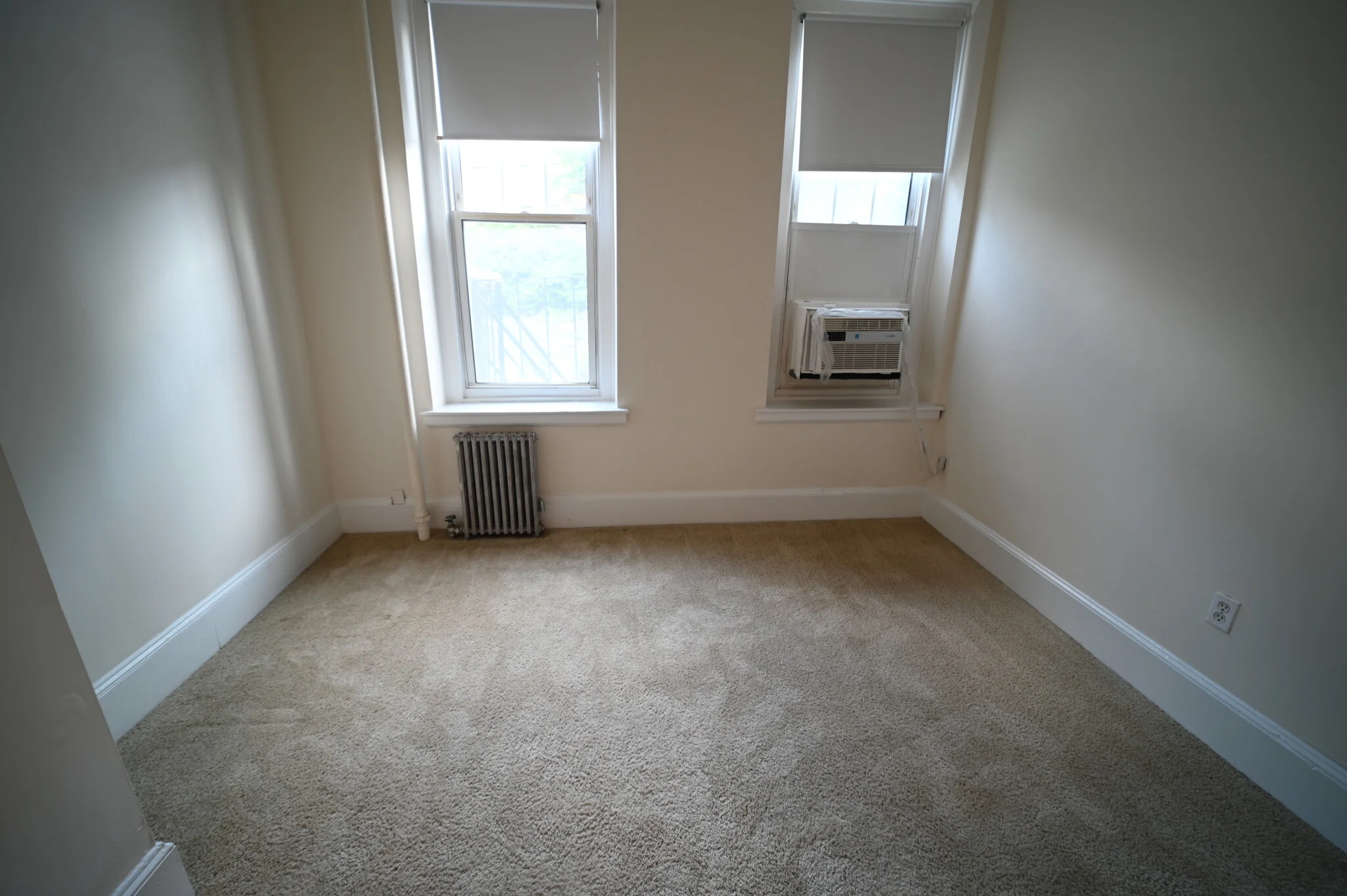 Studio bed, 1 bath apartment for rent at 1223 Beacon St Unit 216, Coolidge Corner
