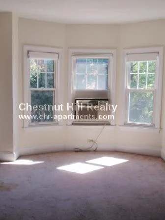 2 bed, 1 bath apartment for rent at 1223 Beacon St Unit 401, Brookline — photo 4 of 10
