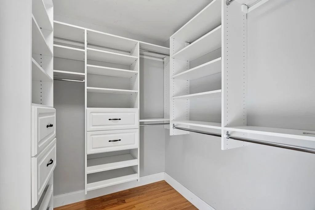 3 bed, 2 bath apartment for rent at 123-125 Centre St Unit 4, Dorchester — photo 17 of 34
