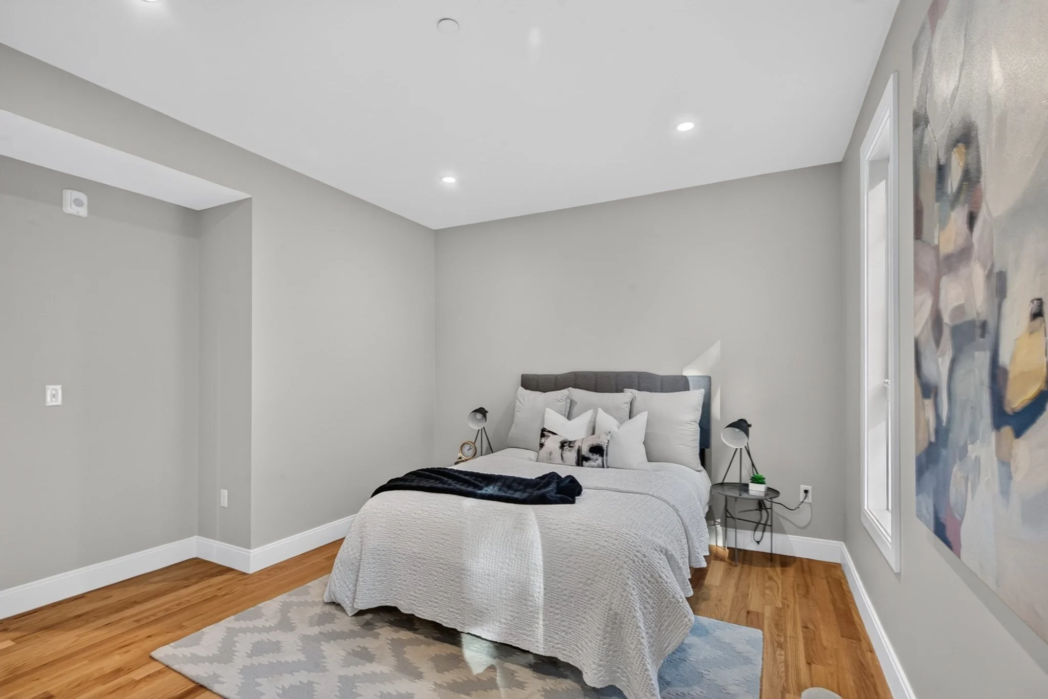 3 bed, 2 bath apartment for rent at 123-125 Centre St Unit 6, Dorchester — photo 13 of 38