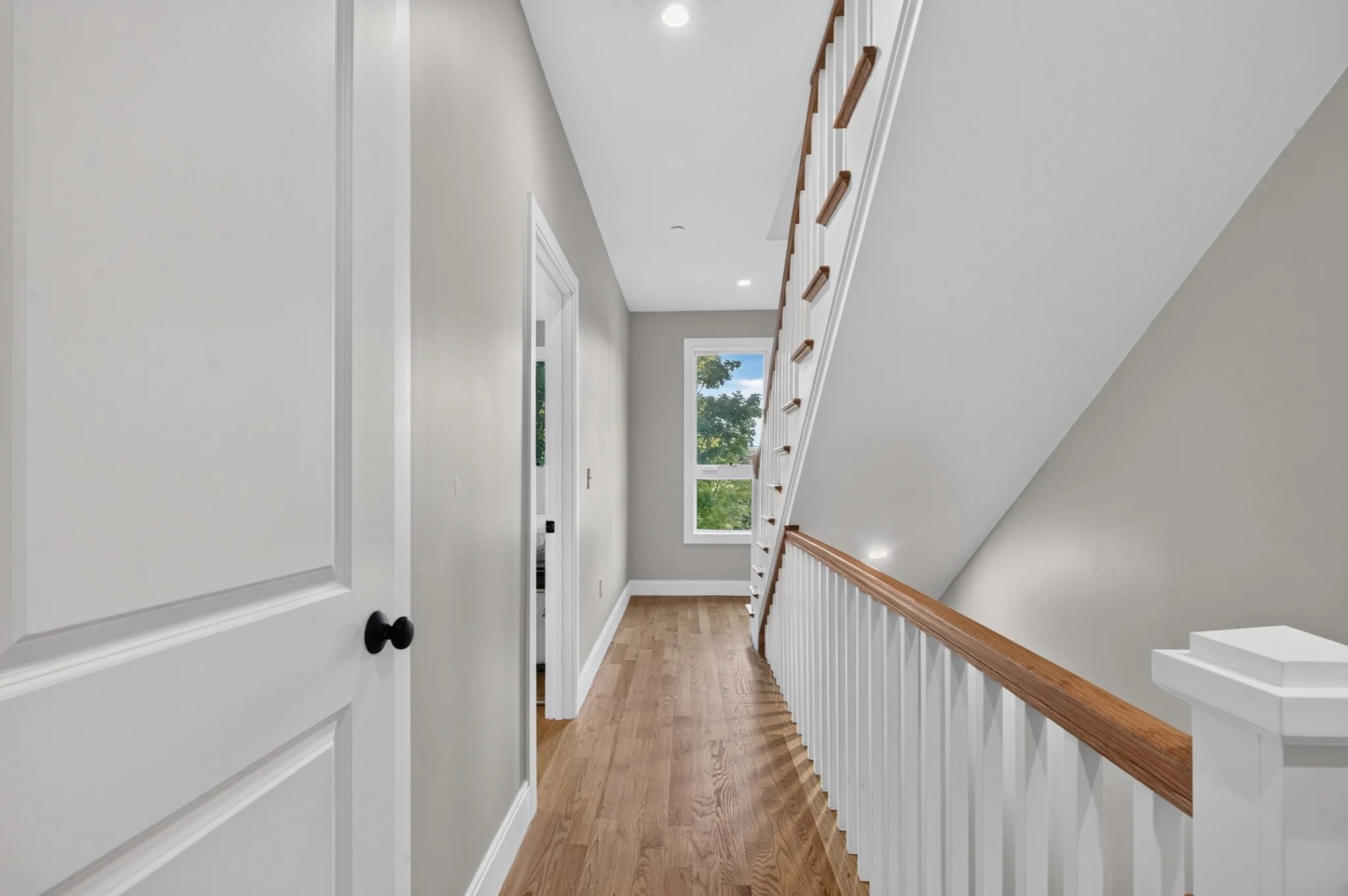 3 bed, 2 bath apartment for rent at 123-125 Centre St Unit 6, Dorchester — photo 23 of 38