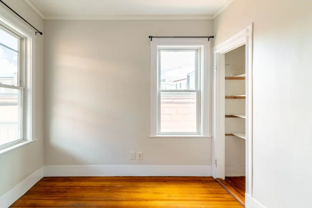 3 bed, 1 bath apartment for rent at 123 Boston St Unit 1, Boston — photo 7 of 13