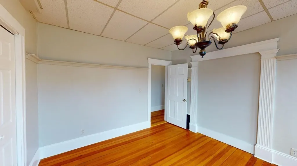 4 bed, 1 bath apartment for rent at 123 Boston St Unit 2, Boston — photo 10 of 18