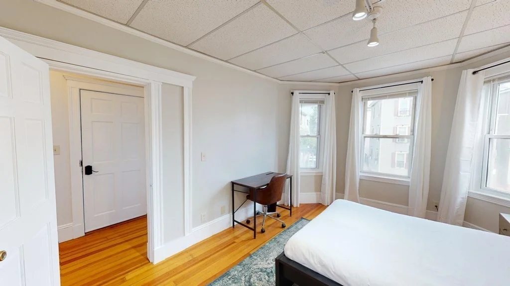4 bed, 1 bath apartment for rent at 123 Boston St Unit 3, Dorchester — photo 13 of 18