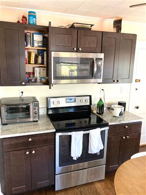 3 bed, 1 bath apartment for rent at 123 Burget Ave Unit 2, Medford — photo 3 of 14
