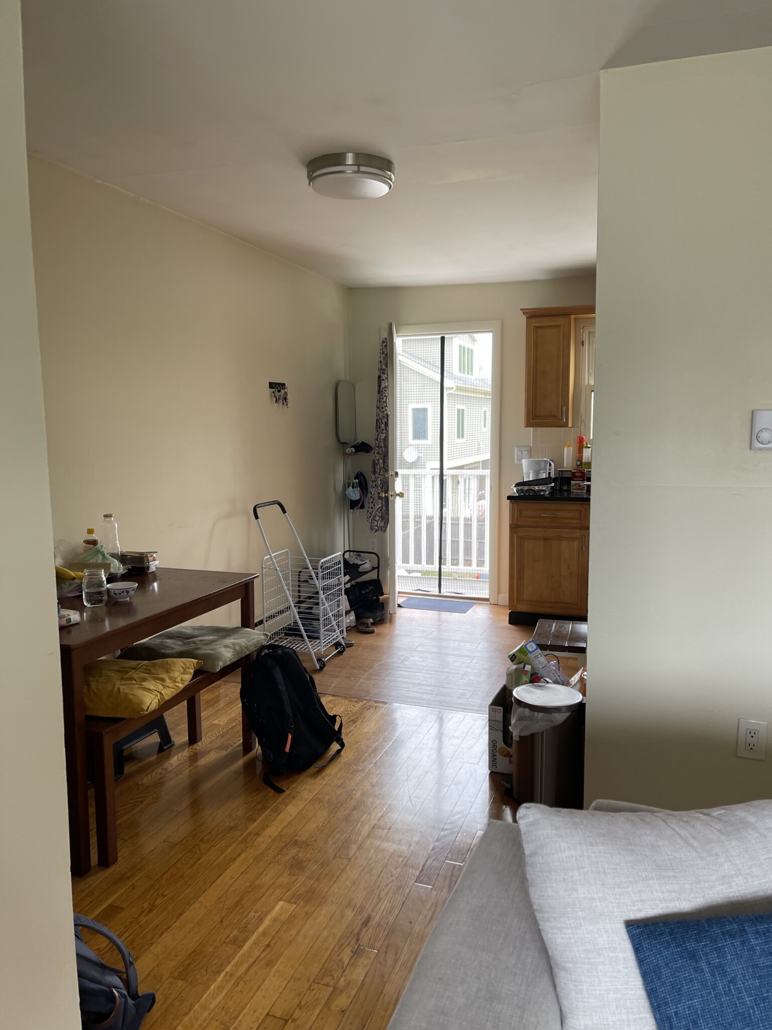 2 bed, 1 bath apartment for rent at 123 Clifton St Unit 4, North Cambridge — photo 4 of 20