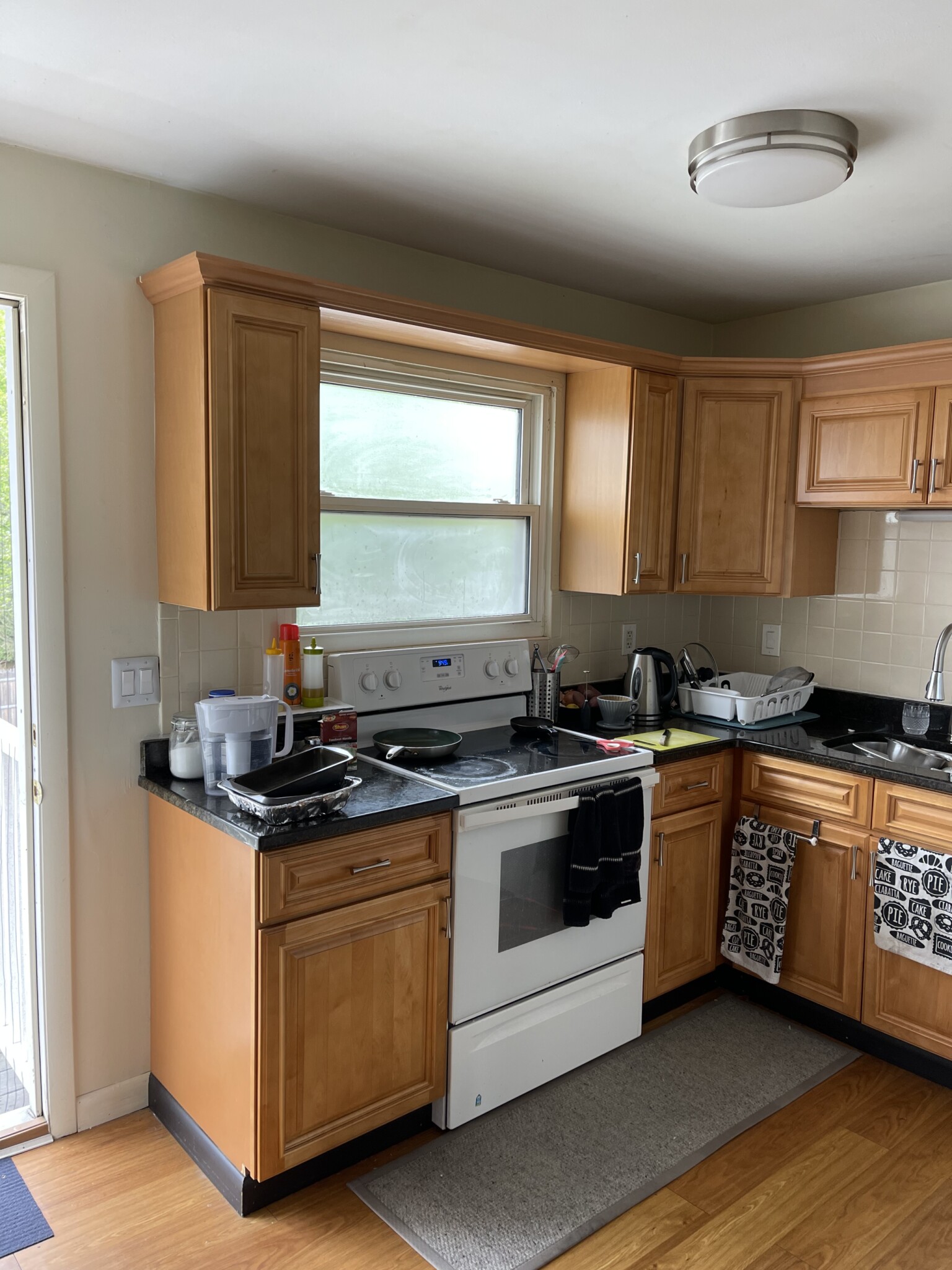 2 bed, 1 bath apartment for rent at 123 Clifton St Unit 4, North Cambridge — photo 1 of 20