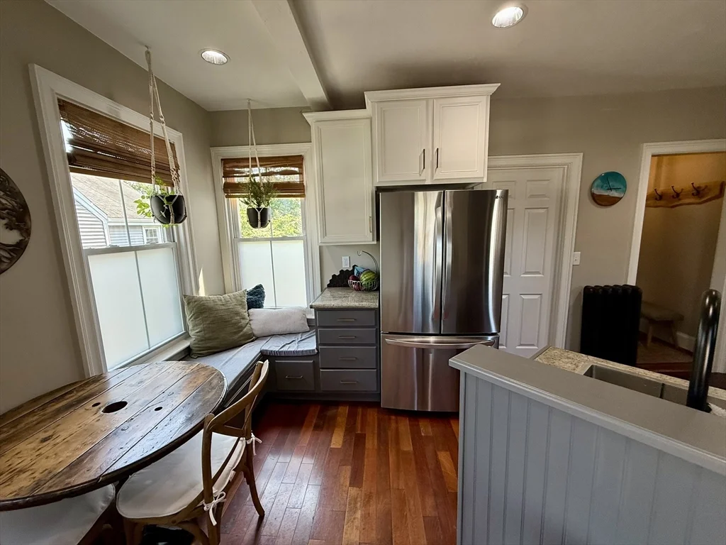 2 bed, 1 bath apartment for rent at 123 Court St Unit 2, Braintree Highlands — photo 7 of 19