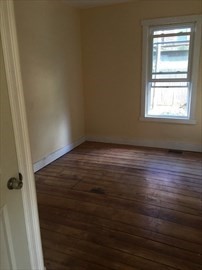 4 bed, 1 bath apartment for rent at 123 Danforth Unit 1S, Fall River — photo 8 of 8