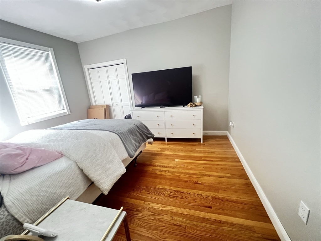 2 bed, 1 bath apartment for rent at 123 Forest St Unit 1, Medford — photo 5 of 10