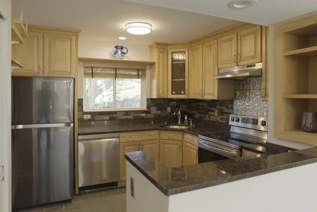 2 bed, 1 bath apartment for rent at 123 Governor Winthrop Rd Unit 123, Ten Hills — photo 1 of 14