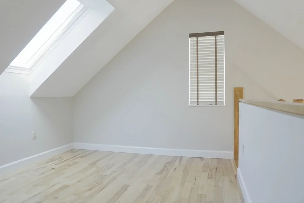 2 bed, 1 bath apartment for rent at 123 Governor Winthrop Rd Unit 123, Ten Hills — photo 9 of 14