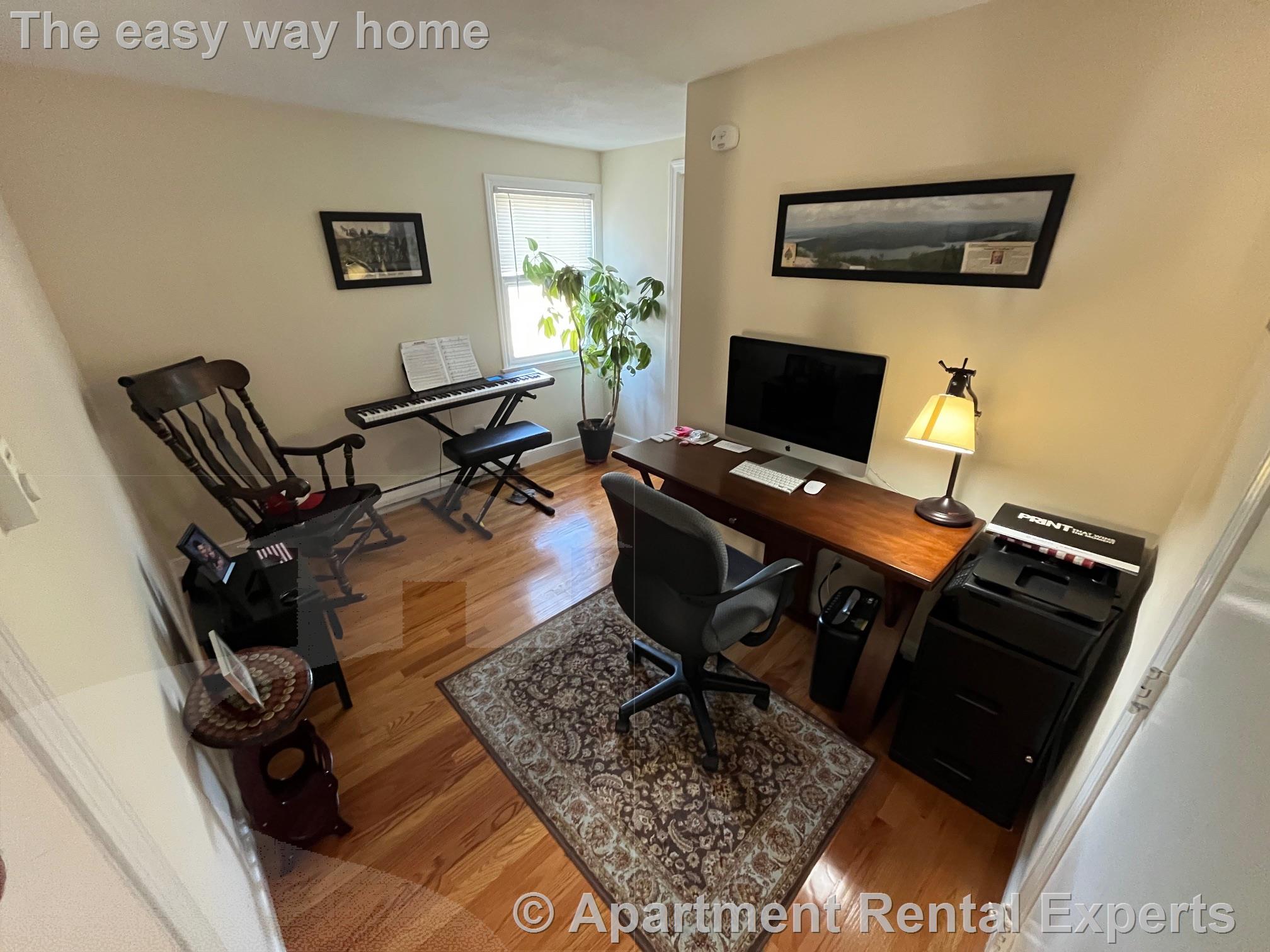 1 bed, 1 bath apartment for rent at 123 Hibbert St Unit 3, Arlington Heights — photo 7 of 10