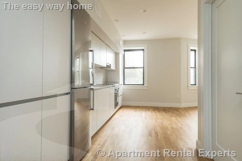 1 bed, 1 bath apartment for rent at 123 Highland Ave Unit 11, Spring Hill — photo 4 of 9