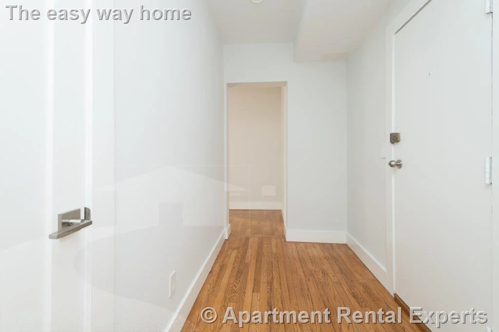 2 bed, 1 bath apartment for rent at 123 Highland Ave Unit 12, Spring Hill — photo 7 of 12