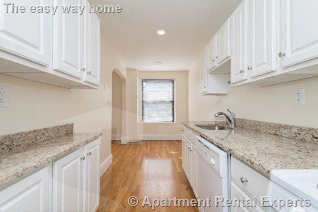 1 bed, 1 bath apartment for rent at 123 Highland Ave Unit 24, Spring Hill — photo 2 of 8