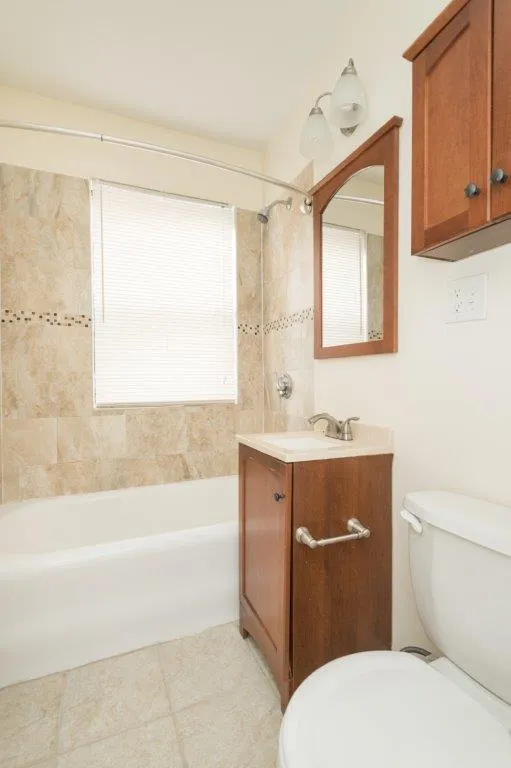 2 bed, 1 bath apartment for rent at 123 Highland Ave Unit 32, Winter Hill — photo 6 of 17