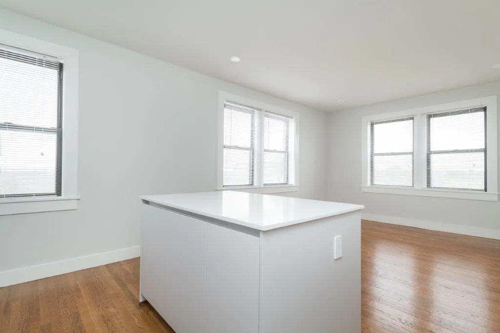 2 bed, 1 bath apartment for rent at 123 Highland Ave Unit 51, Winter Hill — photo 3 of 11