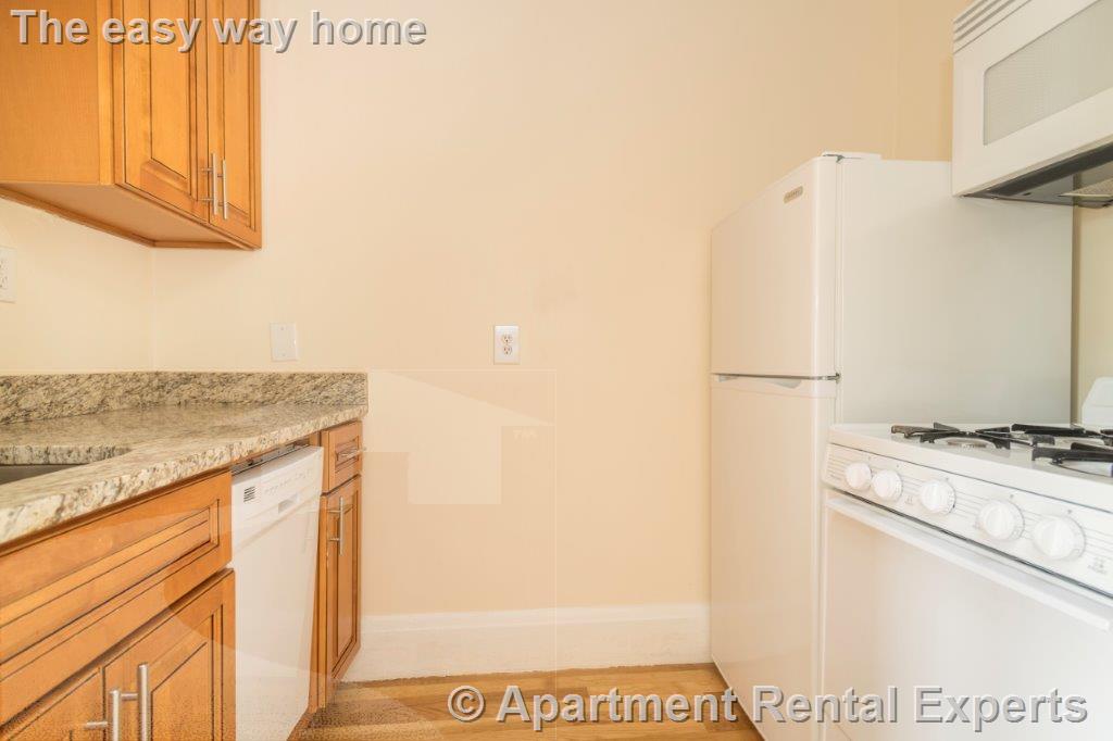 Studio bed, 1 bath apartment for rent at 123 Highland Ave Unit 56, Spring Hill — photo 5 of 8