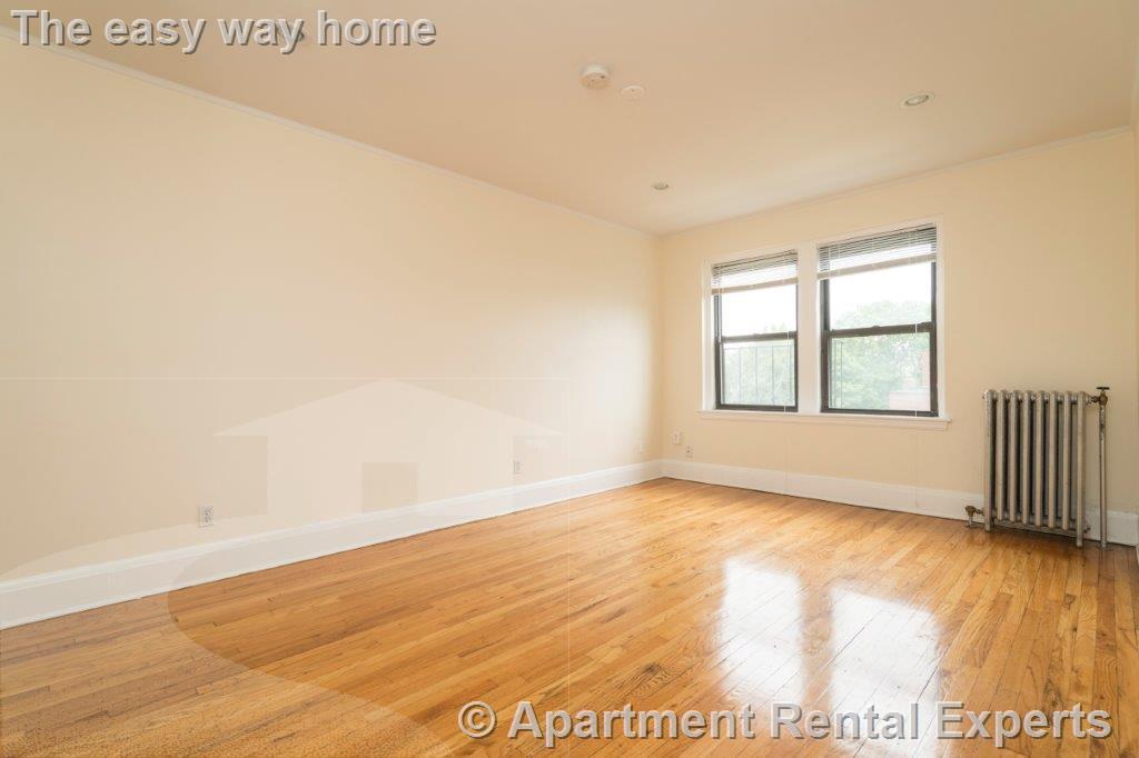Studio bed, 1 bath apartment for rent at 123 Highland Ave Unit 56, Spring Hill — photo 4 of 8