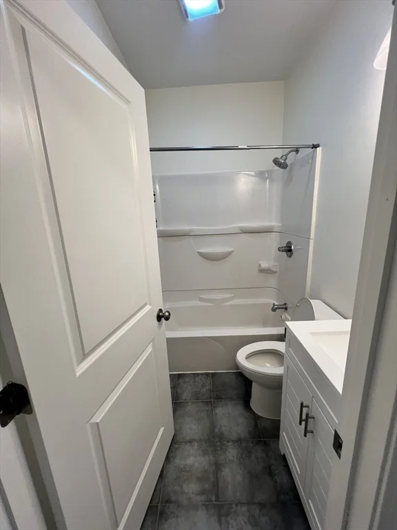 2 bed, 2 bath apartment for rent at 123 Intervale St Unit 1, Dorchester — photo 4 of 13