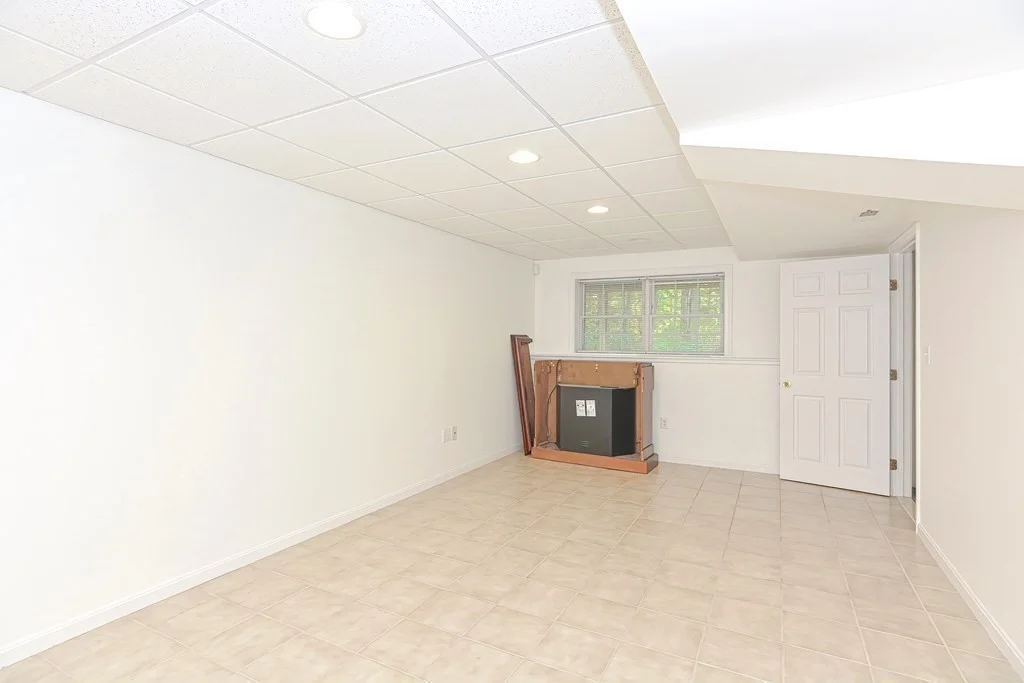 2 bed, 2 bath apartment for rent at 123 Lordvale Blvd Unit 123, North Grafton — photo 32 of 39