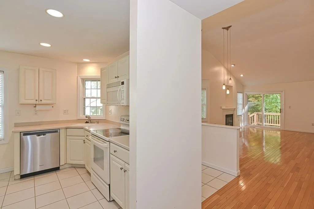 2 bed, 2 bath apartment for rent at 123 Lordvale Blvd Unit 123, North Grafton — photo 14 of 39
