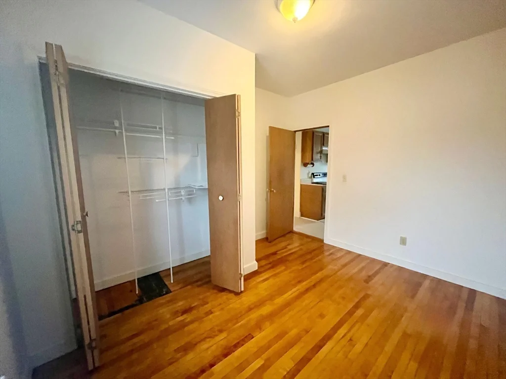 2 bed, 1 bath apartment for rent at 123 Mayfield St Unit 2nd Floor, Worcester — photo 9 of 11