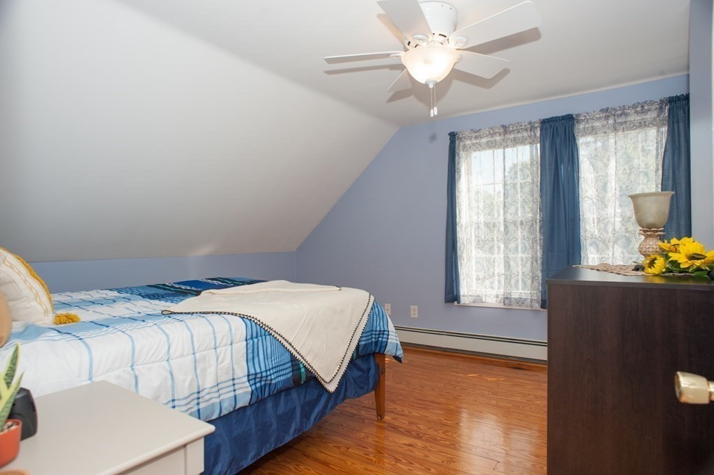 3 bed, 1 bath apartment for rent at 123 N Main St, Uxbridge — photo 14 of 23
