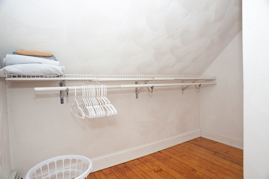 3 bed, 1 bath apartment for rent at 123 N Main St, Uxbridge — photo 16 of 23