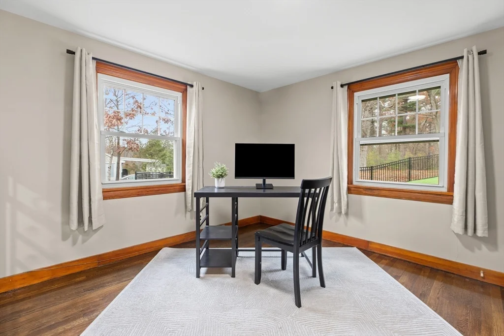 4 bed, 2 bath apartment for rent at 123 Pond St, Georgetown — photo 19 of 28