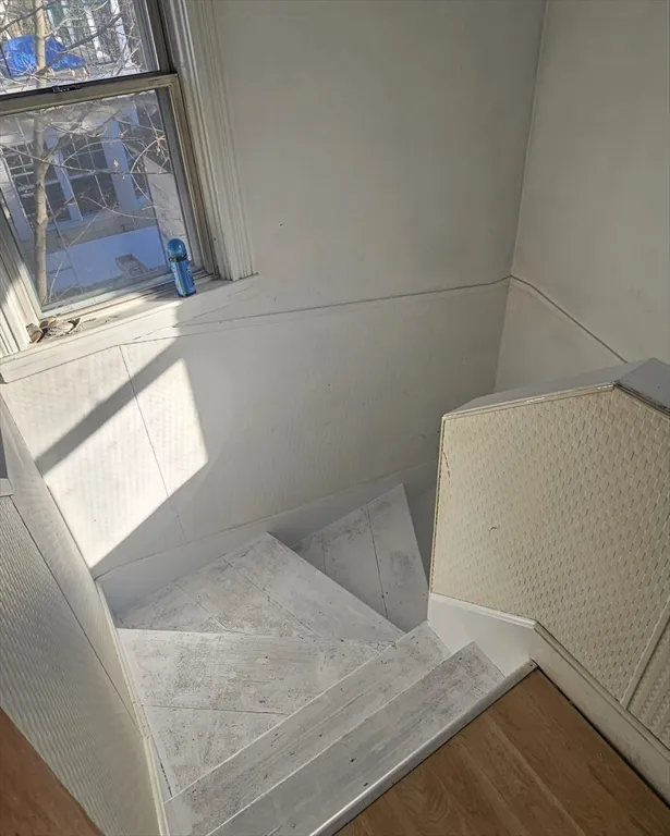 2 bed, 1 bath apartment for rent at 123 Scott Unit 2, South Attleboro — photo 14 of 37