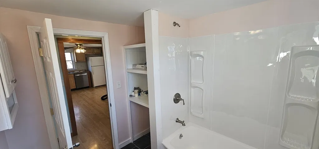 2 bed, 1 bath apartment for rent at 123 Scott Unit 2, South Attleboro — photo 19 of 37