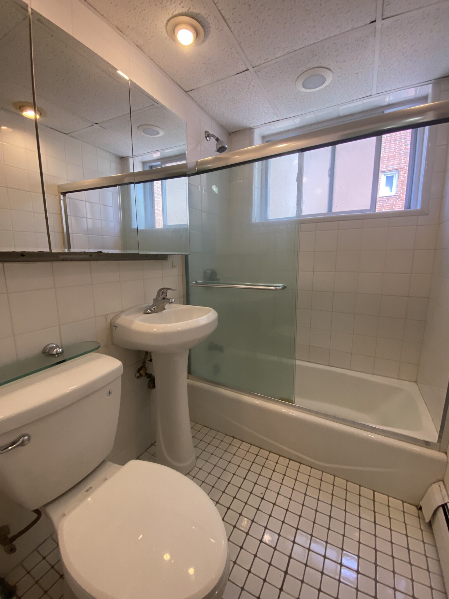 1 bed, 1 bath apartment for rent at 123 Sewall Ave Unit 1A, Coolidge Corner — photo 5 of 20