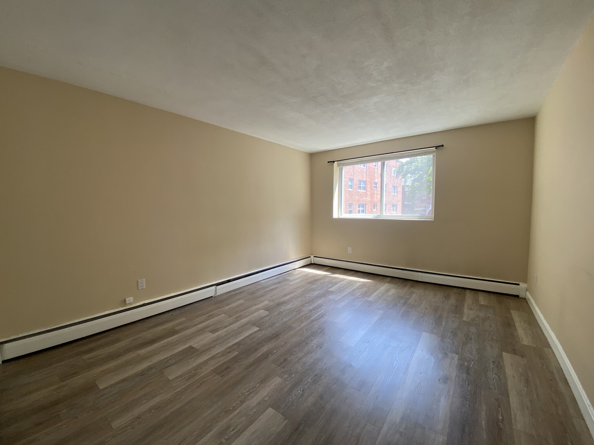 1 bed, 1 bath apartment for rent at 123 Sewall Ave Unit 1A, Coolidge Corner — photo 12 of 20