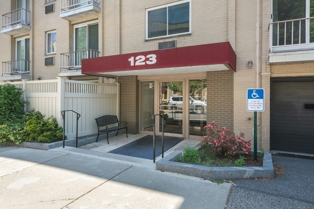 1 bed, 1 bath apartment for rent at 123 Sewall Ave Unit 1K, Longwood — photo 15 of 15