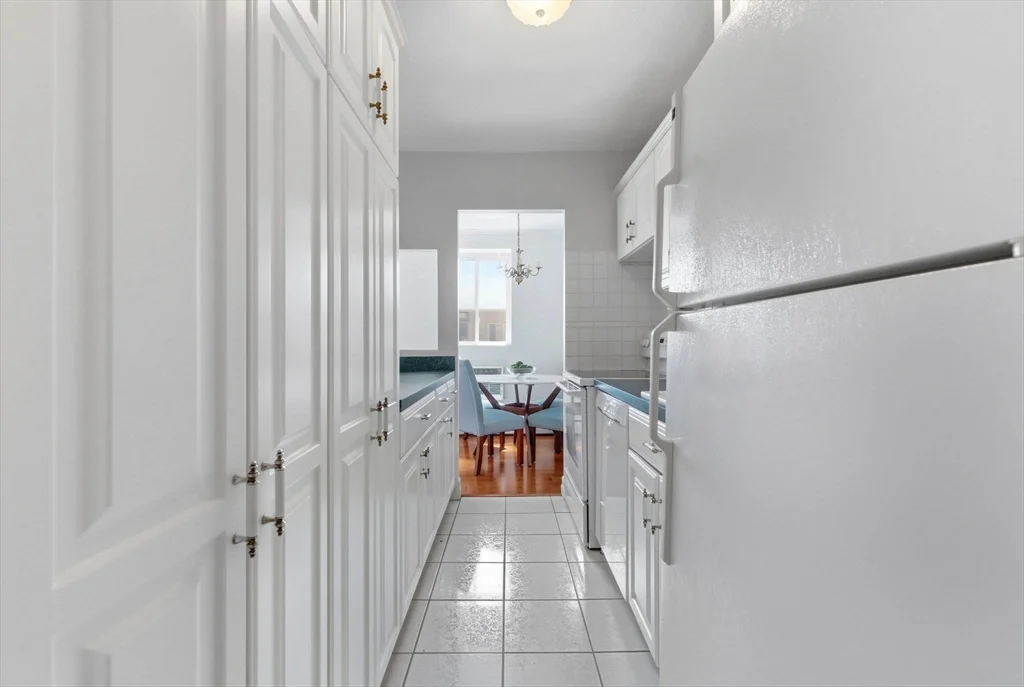 1 bed, 1 bath apartment for rent at 123 Sewall Ave Unit 3A, Coolidge Corner — photo 13 of 30
