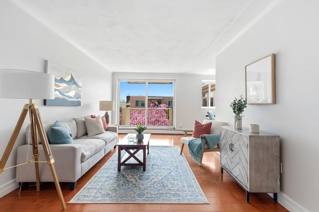 1 bed, 1 bath apartment for rent at 123 Sewall Ave Unit 3A, Coolidge Corner