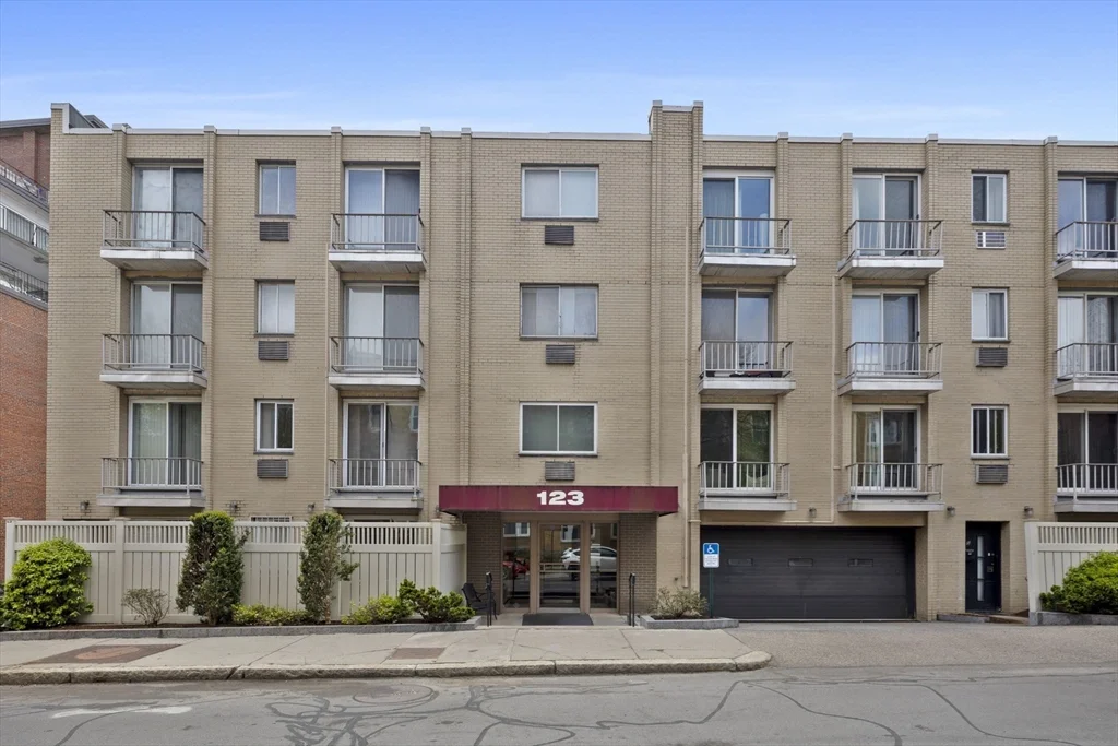 1 bed, 1 bath apartment for rent at 123 Sewall Ave Unit 3A, Coolidge Corner — photo 30 of 30