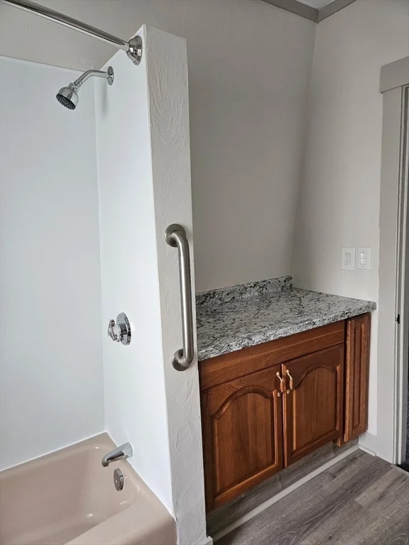 2 bed, 1 bath apartment for rent at 123 Smith St Unit 3, Fall River — photo 3 of 14