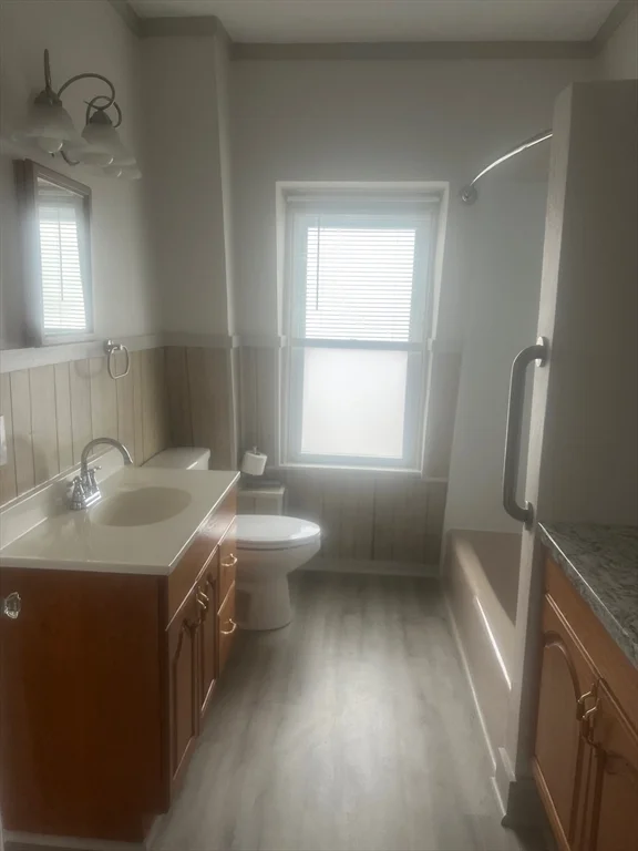 2 bed, 1 bath apartment for rent at 123 Smith St Unit 3, Fall River — photo 5 of 14