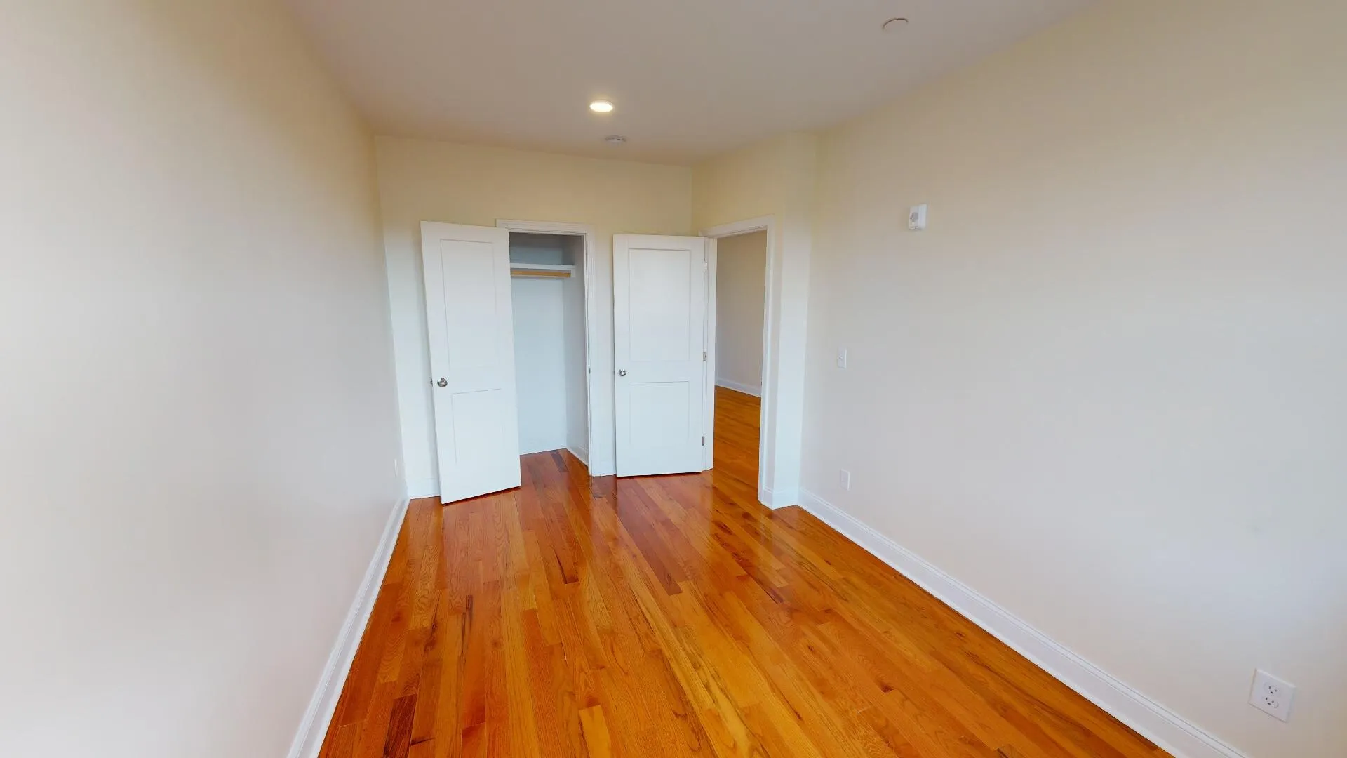 2 bed, 1 bath apartment for rent at 123 Sutherland Rd Unit 1, Brighton — photo 5 of 11