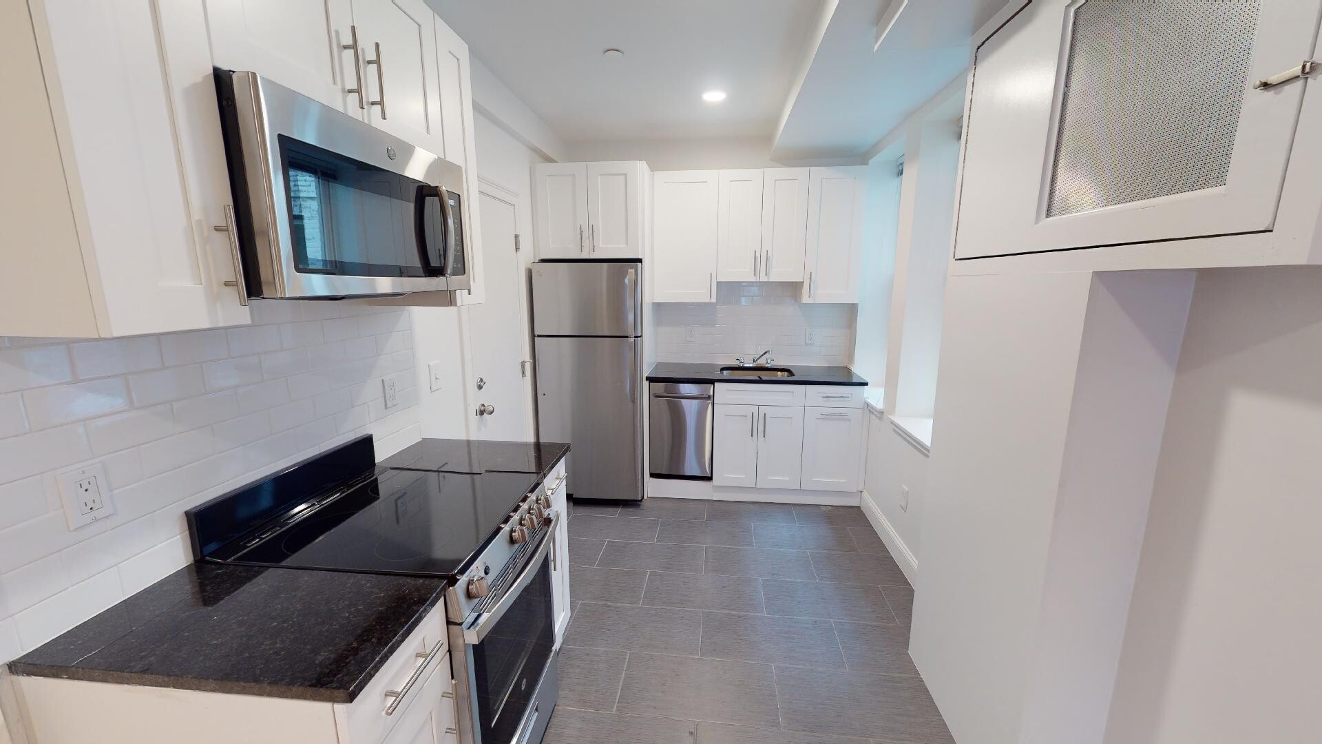 1 bed, 1 bath apartment for rent at 123 Sutherland Rd Unit A, Brighton — photo 13 of 23